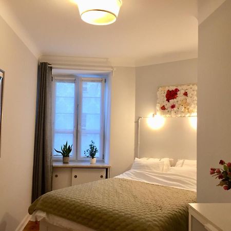 Beautiful Apartment In The Heart Of Warsaw, Poznanska Exterior photo