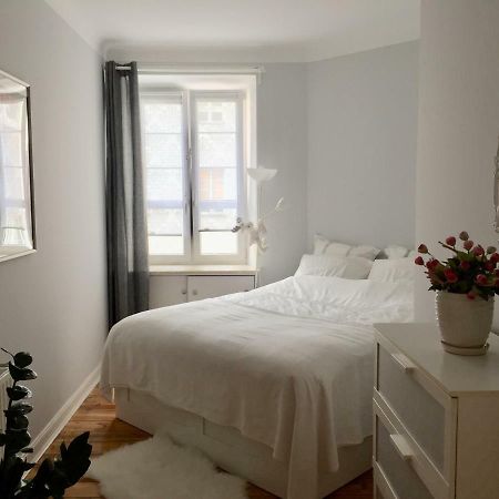 Beautiful Apartment In The Heart Of Warsaw, Poznanska Exterior photo