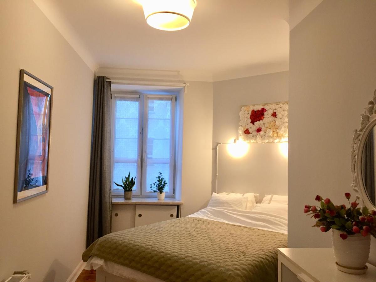 Beautiful Apartment In The Heart Of Warsaw, Poznanska Exterior photo