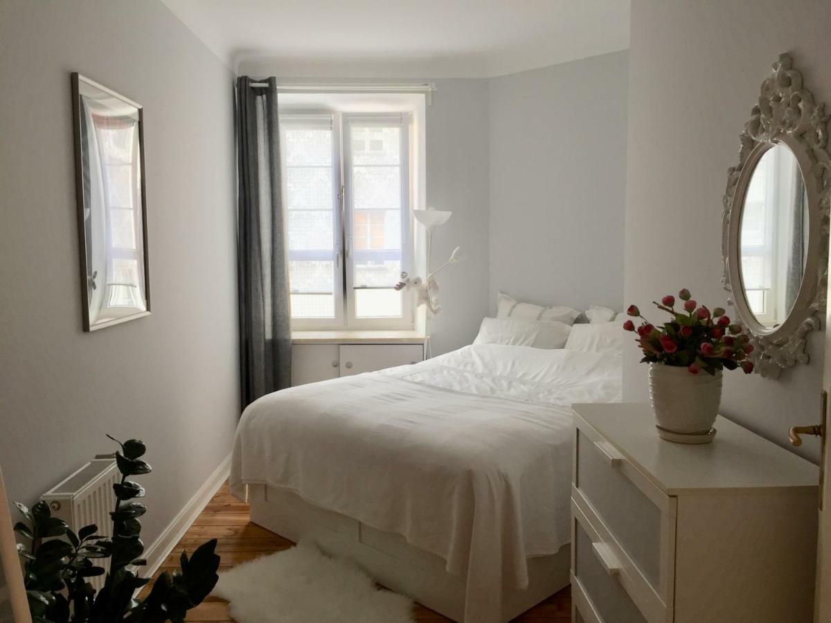 Beautiful Apartment In The Heart Of Warsaw, Poznanska Exterior photo